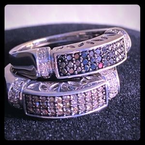 Black and chocolate spinel rings.